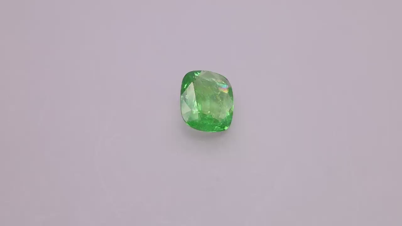Tsavorite Garnet 1.97 ct